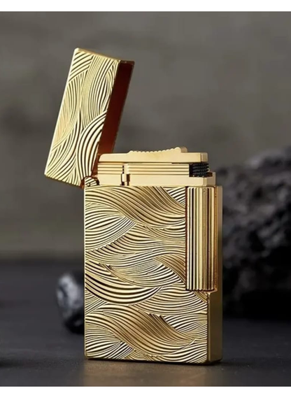 A PEAKY BLINDER LIGHTER SET